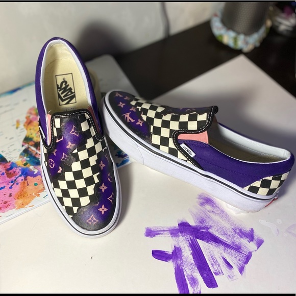 lui v vans